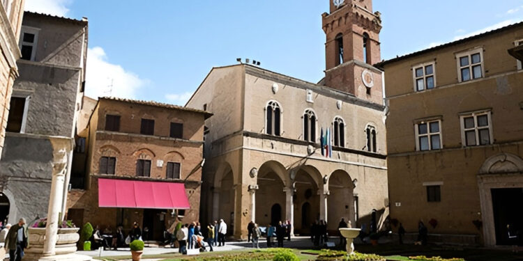 Arte, cinema e mito: Toscana e Malta siglano un’intesa a Napoli