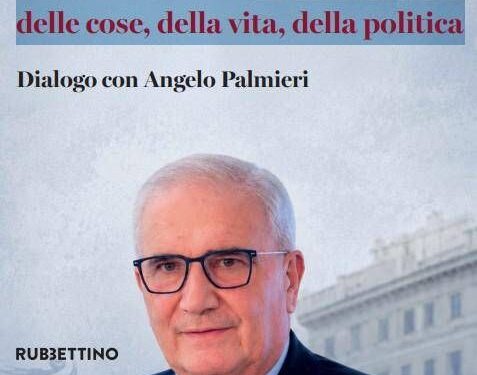 ‘Ovunque è il centro’, la passione per la democrazia nel nuovo libro di Fioroni